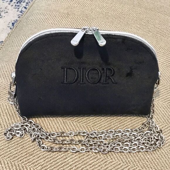 DIOR CROSSBODY BAG WITH SILVER HARDWARE - Picture 11 of 12